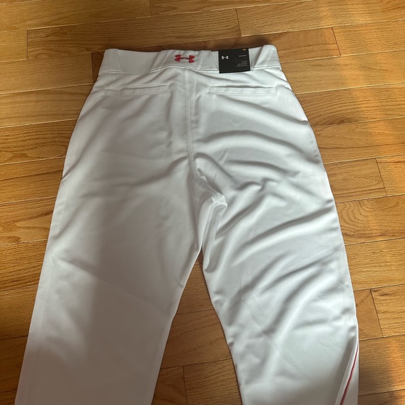 NWT Under Armour Men’s Small White with Red Stripes Baseball Pants - Picture 3 of 6